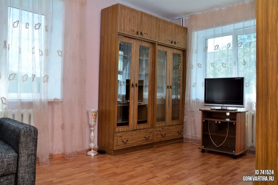 Квартира Свердловский проспект 46