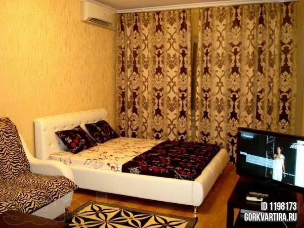 Квартира Салмышская,72