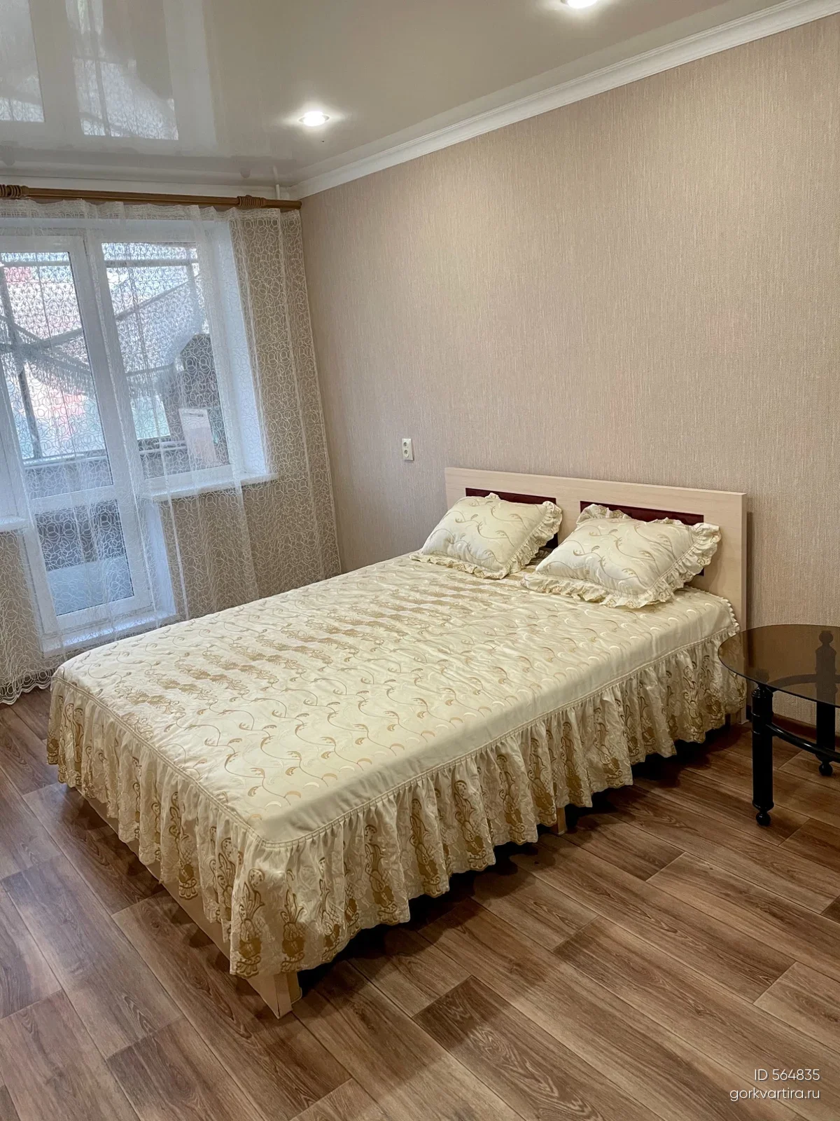 Квартира Ворошилова 10