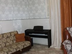 Фото 3-комнатная квартира в Нижней Туре, ул. Яблочкова 6