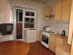 Фото 2-комнатная квартира в Нижневартовске, омская 62