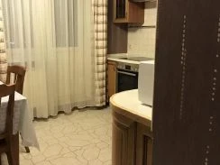 Фото 2-комнатная квартира в Екатеринбурге, ул. Красных борцов 12
