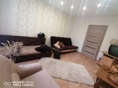 Фото 2-комнатная квартира в Белогорске, партизанская 36