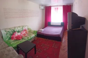 Фото 1-комнатная квартира в Таганроге, ул.С.Лазо,1к2