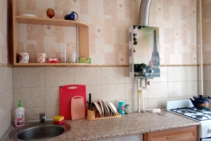 Фото 2-комнатная квартира в Таганроге, Комсомольский спуск, 4