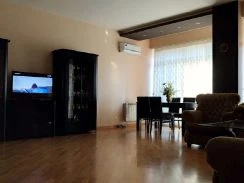 Фото 3-комнатная квартира в Баку, ул. Рашида Бейбудова 54