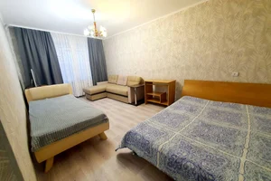 Фото 2-комнатная квартира в Нижневартовске, ул. Спортивная 17