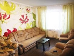 Фото 2-комнатная квартира в Бийске, Мухачева 250